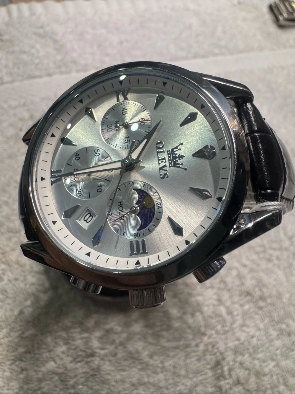 OLEVS Men’s Silver Dial Black Leather Strap Watch